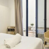 BcnStop Parc Güell – Affordable hotel in Barcelona