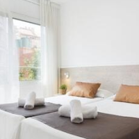 BcnStop Sagrada Familia Apartments – Affordable hotel in Barcelona