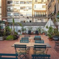 The Central House Barcelona Gracia - Hostel – Affordable hotel in Barcelona