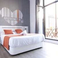 Hostal Live Barcelona – Affordable hotel in Barcelona
