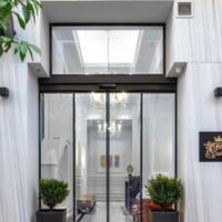 Praxitelous Luxury Suites – Affordable hotel in Athens