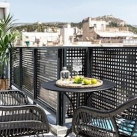 PAME Wild – Affordable hotel in Athens