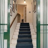 Blue Ark Lavish Sauna Suite – Affordable hotel in Athens