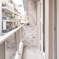 Charitos II Chic n modern 2BD Apt – Affordable hotel in Athens