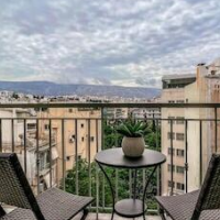 Amazing View 2BR Apartment Heart of Athens – Affordable hotel in Athens