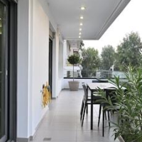 The Lop Athens Holiday Luxury Suites – Affordable hotel in Palaio Faliro