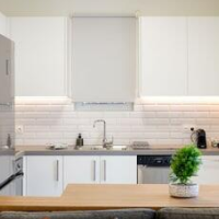 Modern 2-bedroom Apartment in Downtown Glyfada – Affordable hotel in Glyfada