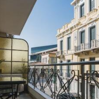 Acropolis Executive Suite – Affordable hotel in Athens