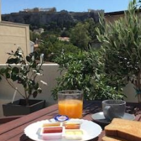 Theasis Athens – Affordable Bed and Breakfast in Athens