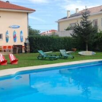 Carcavelos Surf Hostel – Affordable hotel in Cascais