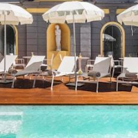 LHP River Club – Affordable hotel in Florence