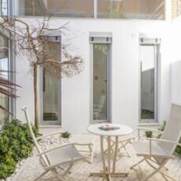 Cascais Casa Laranja – Affordable Bed and Breakfast in Cascais