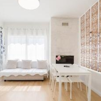 Villa Paraiso Da Caparica – Affordable Bed and Breakfast in Almada