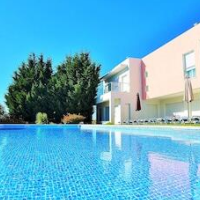 HILLTOP OASIS - Lisboa Oeiras – Affordable Bed and Breakfast in Oeiras