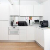 Echo Homespaces Marquês  – Affordable hotel in Sesimbra