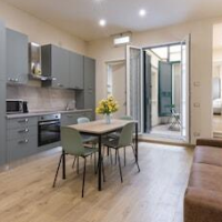 Mercato Contemporary Apartment by Mmega – Affordable hotel in Florence