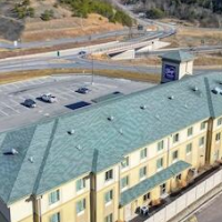 Sleep Inn & Suites Cumberland - LaVale – Affordable hotel in Cumberland