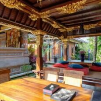 Dwaraka The Royal Villas – Affordable hotel in Ubud