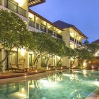 Away Bali Legian Camakila – Affordable hotel in Legian