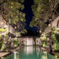 Swiss-Belcourt Sunset – Affordable hotel in Seminyak