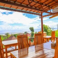 You & We House – Affordable Bed and Breakfast in Penida Island