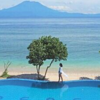 Blue Harbor Beachfront Villas & Resto – Affordable Bed and Breakfast in Penida Island