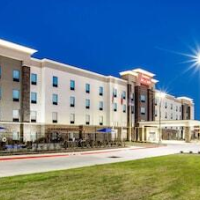 Hampton Inn & Suites Dallas/Ft. Worth Airport South – Affordable hotel in Fort Worth