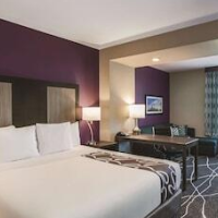 La Quinta Inn & Suites by Wyndham Dallas Northeast-Arboretum – Affordable hotel in Garland