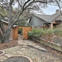 ~ 10 Mi to Downtown: Quiet Dallas Studio – Affordable hotel in Dallas