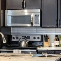 Downtown Dallas CozySuites w/ gym #10 – Affordable hotel in Dallas