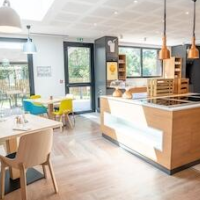 Holiday Inn Bordeaux-Merignac by IHG – Affordable hotel in Merignac