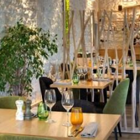 Pey La Tour - Logis Hôtels & restaurant – Affordable hotel in Salleboeuf
