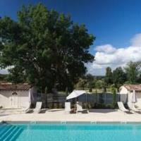 Château de Lantic – Affordable hotel in Martillac