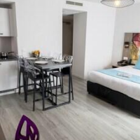 Appart-Hôtel Mer & Golf City Bordeaux Lac – Affordable hotel in Bordeaux