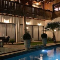 La Cabane d'Ambroise – Affordable Bed and Breakfast in Bordeaux
