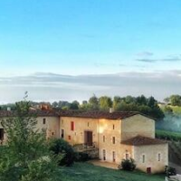 Chambres d'Hôtes Château Renon – Affordable Bed and Breakfast in Tabanac