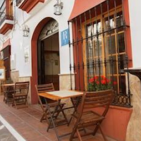 Hostal El Gallo – Affordable hotel in Marbella