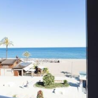 Hotel Mediterráneo by Croma – Affordable hotel in Estepona