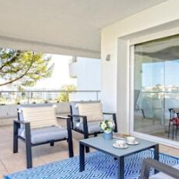 Genteel Home Los Flamencos Terrace – Affordable hotel in Marbella