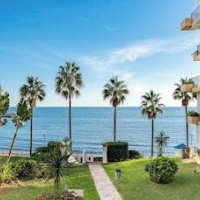 CT 350 - Faro's Marbella Beachapartment – Affordable hotel in Marbella