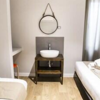 Hola Rooms – Affordable hotel in Madrid
