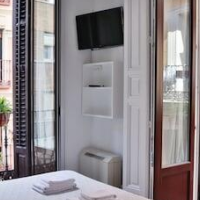 Hostal La Zona – Affordable hotel in Madrid