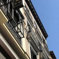 Hostal El Pilar – Affordable hotel in Madrid