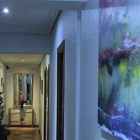Hostal Esmeralda – Affordable hotel in Madrid