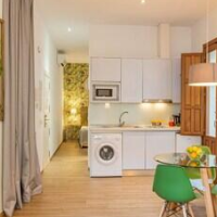 Feelathome Mártires Apartments – Affordable hotel in Málaga