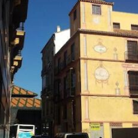 The Lights Hostel – Affordable hotel in Málaga
