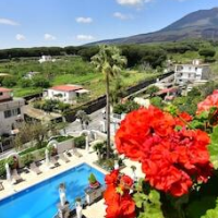 Palazzo Rosenthal Vesuview – Affordable hotel in Trecase