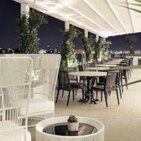 Grand Hotel Oriente – Affordable hotel in Naples