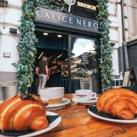 l'abbraccio di Maria – Affordable Bed and Breakfast in Naples