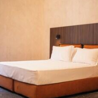 DOMUS ANCONA – Affordable Bed and Breakfast in Rome